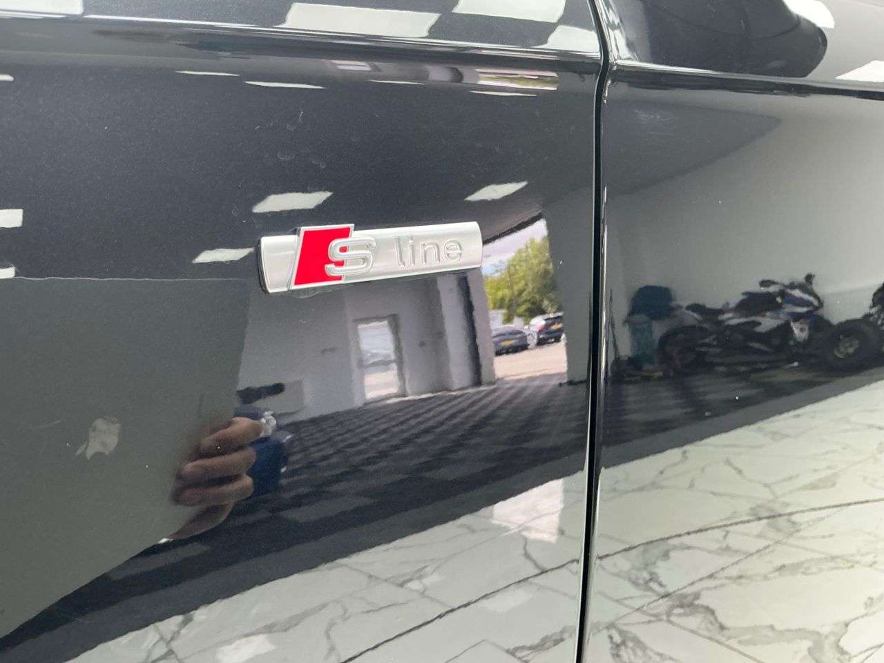 2011 AUDI Q7 2011 AUDI Q7