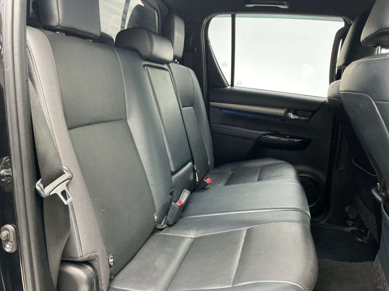 2021 TOYOTA HILUX 2021 TOYOTA HILUX