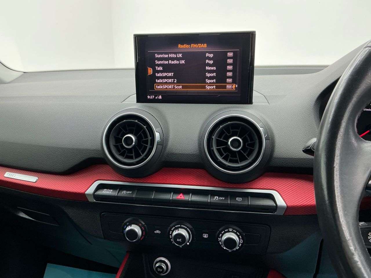 2018 AUDI Q2 2018 AUDI Q2