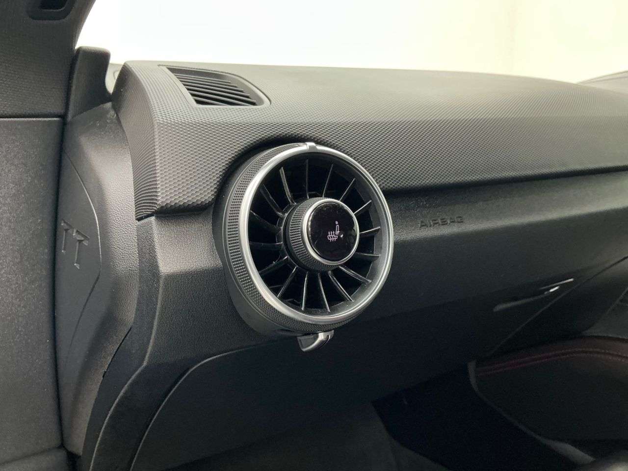 2021 AUDI TT RS 2021 AUDI TT RS