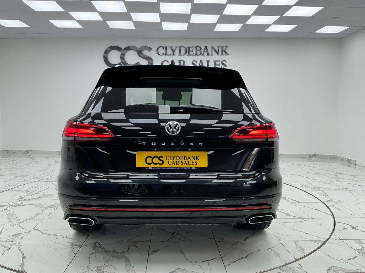 A 2018 VOLKSWAGEN TOUAREG 3.0 TDI V6 R-Line Tech SUV 5dr Diesel Tiptronic 4Motion Euro 6 (s/s) (286 p A 2018 VOLKSWAGEN TOUAREG 3.0 TDI V6 R-Line Tech SUV 5dr Diesel Tiptronic 4Motion Euro 6 (s/s) (286 p