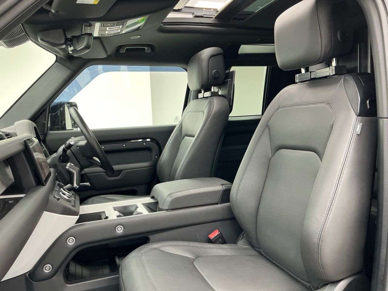 2024 LAND ROVER DEFENDER 90 2024 LAND ROVER DEFENDER 90