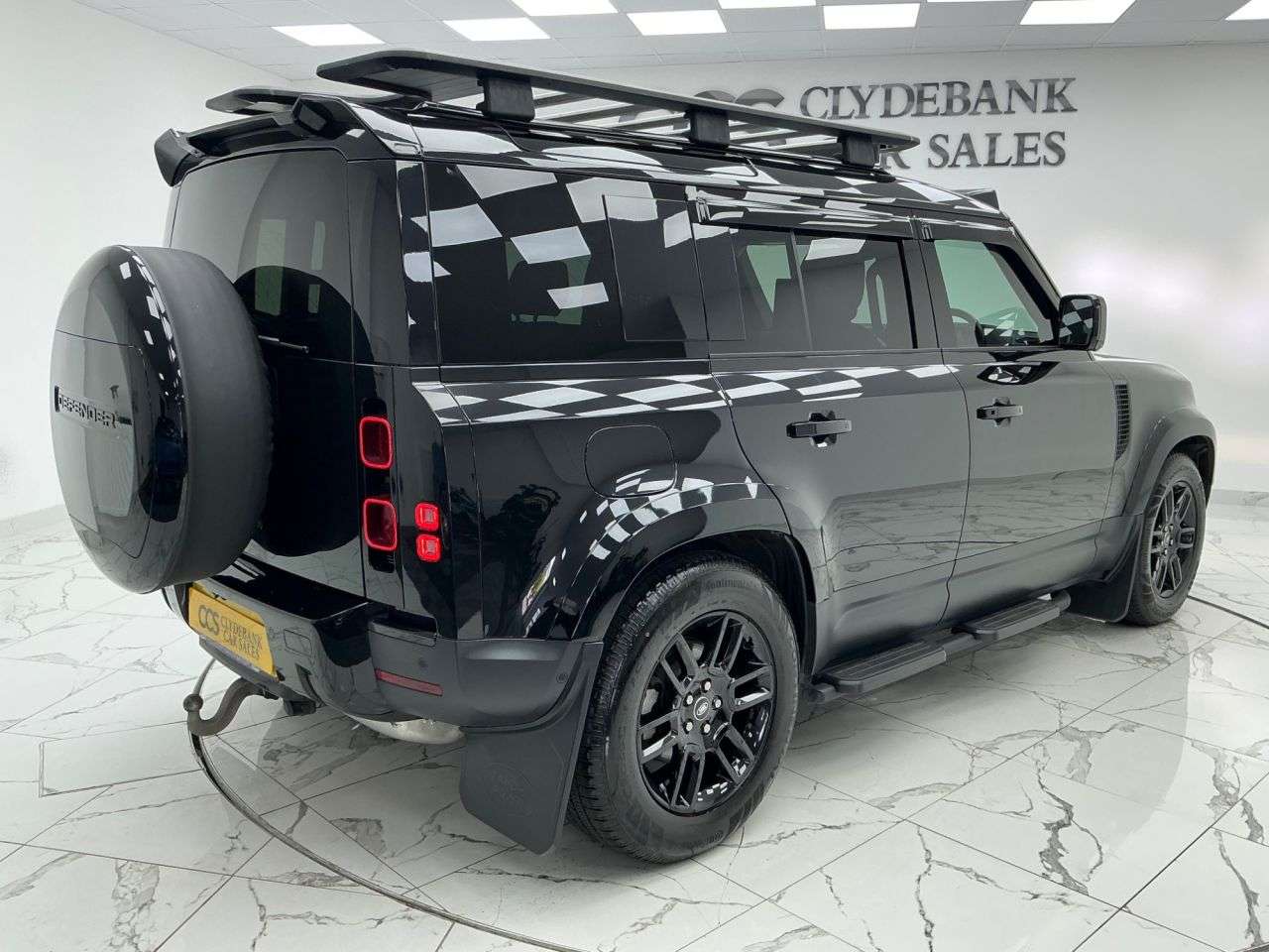 A 2024 LAND ROVER DEFENDER 110 3.0 D250 MHEV S SUV 5dr Diesel Auto 4WD Euro 6 (s/s) (250 ps) Light Bar, Fr A 2024 LAND ROVER DEFENDER 110 3.0 D250 MHEV S SUV 5dr Diesel Auto 4WD Euro 6 (s/s) (250 ps) Light Bar, Fr