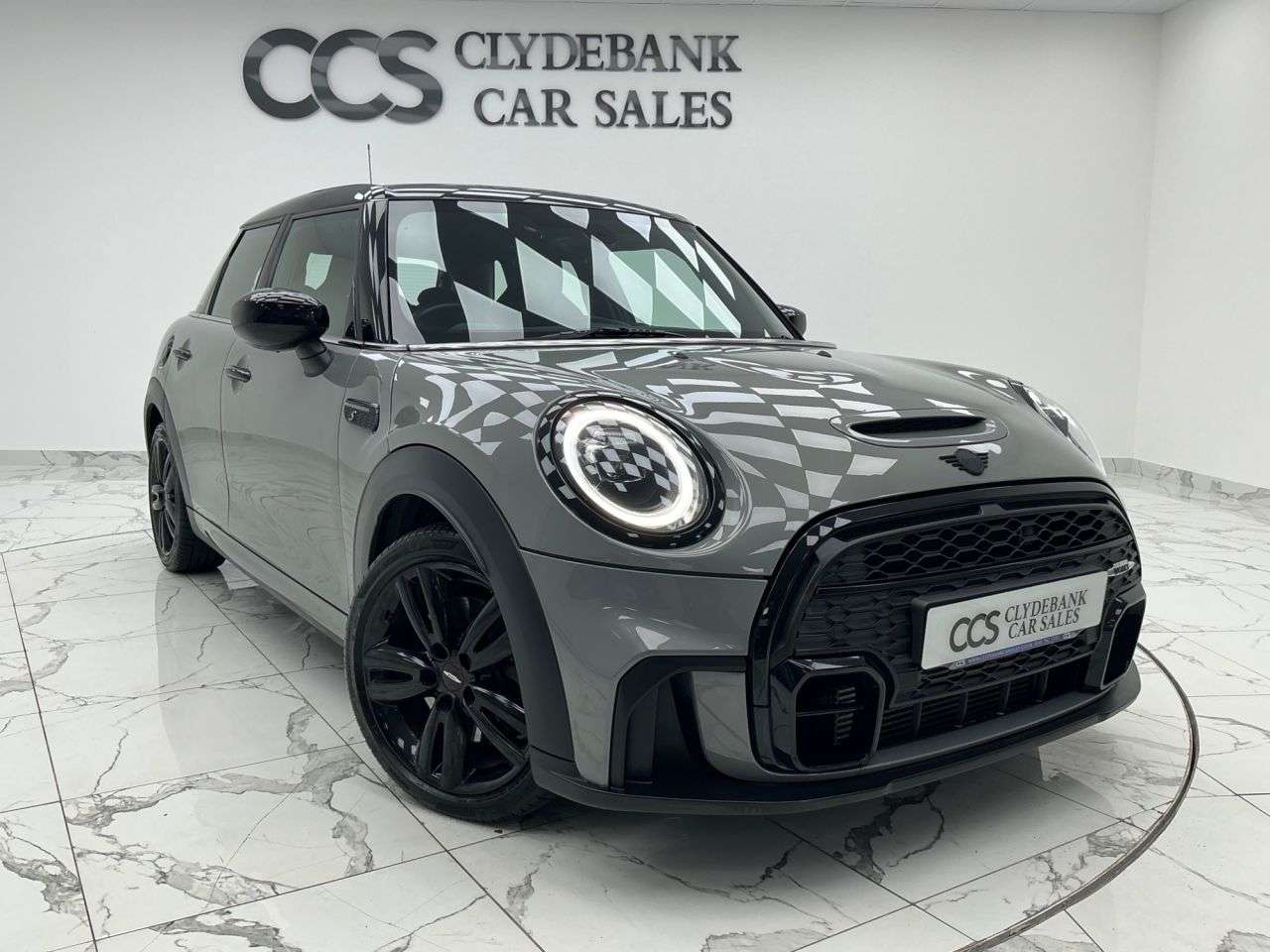 A 2021 MINI HATCH 2.0 Cooper S Sport Hatchback 5dr Petrol Steptronic Euro 6 (s/s) (178 ps) Na A 2021 MINI HATCH 2.0 Cooper S Sport Hatchback 5dr Petrol Steptronic Euro 6 (s/s) (178 ps) Na