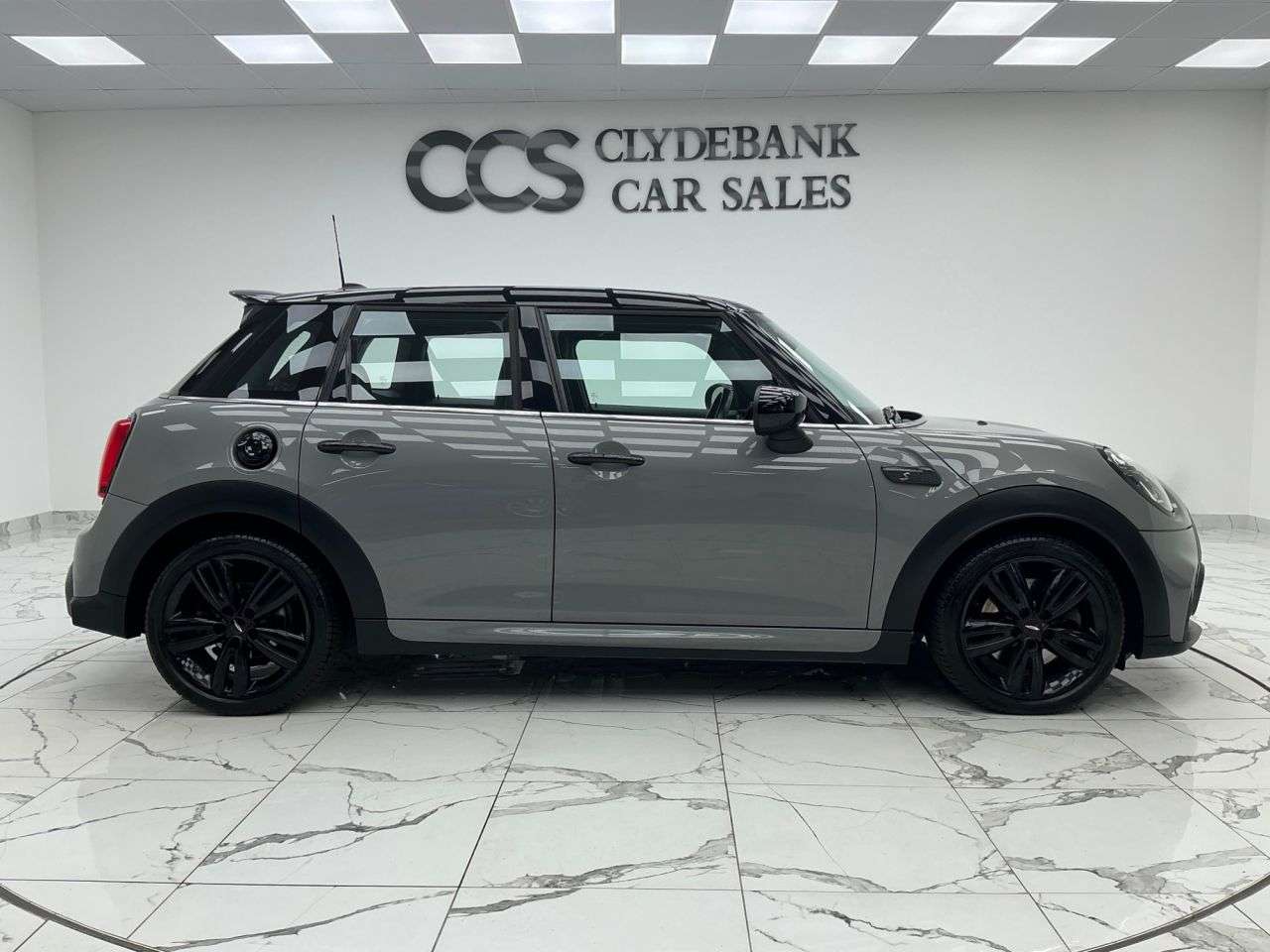 A 2021 MINI HATCH 2.0 Cooper S Sport Hatchback 5dr Petrol Steptronic Euro 6 (s/s) (178 ps) Na A 2021 MINI HATCH 2.0 Cooper S Sport Hatchback 5dr Petrol Steptronic Euro 6 (s/s) (178 ps) Na