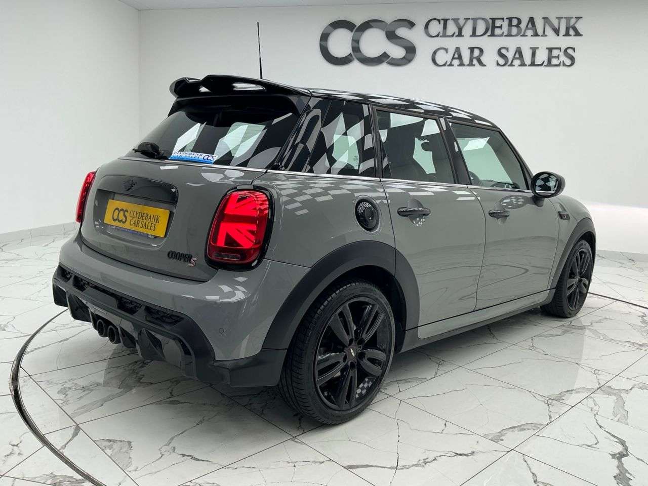 A 2021 MINI HATCH 2.0 Cooper S Sport Hatchback 5dr Petrol Steptronic Euro 6 (s/s) (178 ps) Na A 2021 MINI HATCH 2.0 Cooper S Sport Hatchback 5dr Petrol Steptronic Euro 6 (s/s) (178 ps) Na