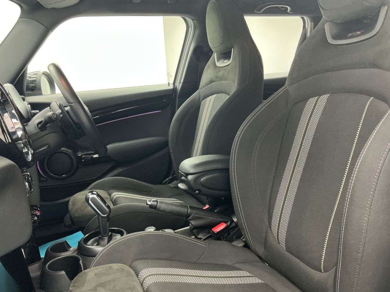 2021 MINI HATCH 2021 MINI HATCH