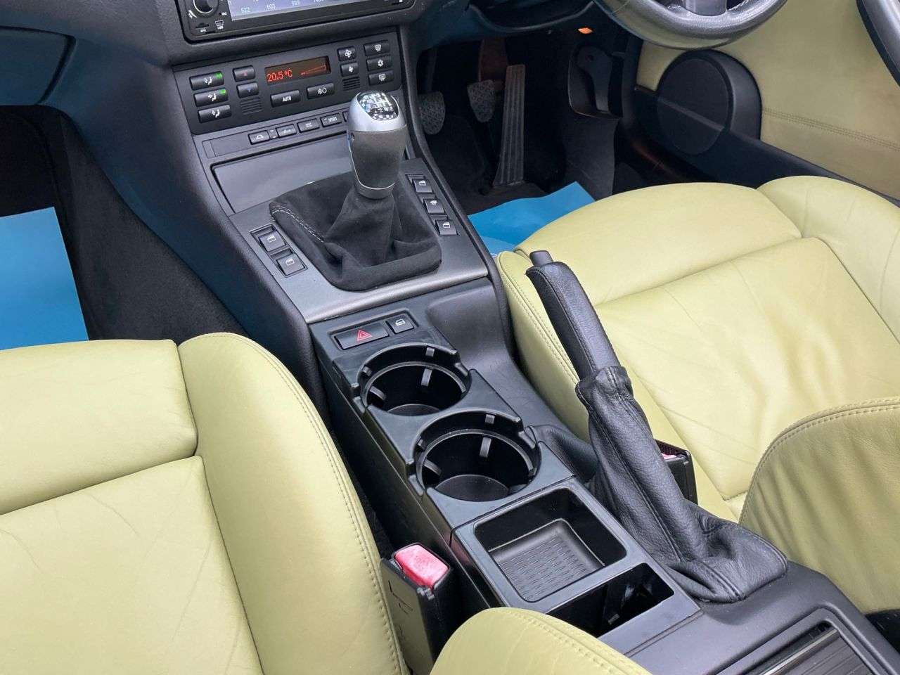 2004 BMW M3 2004 BMW M3