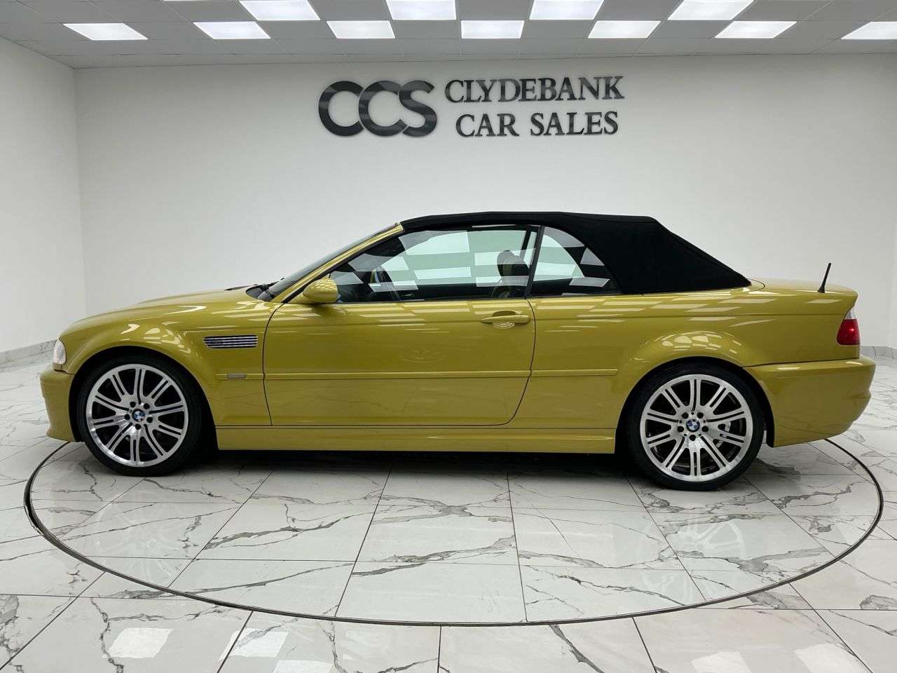 2004 BMW M3 2004 BMW M3