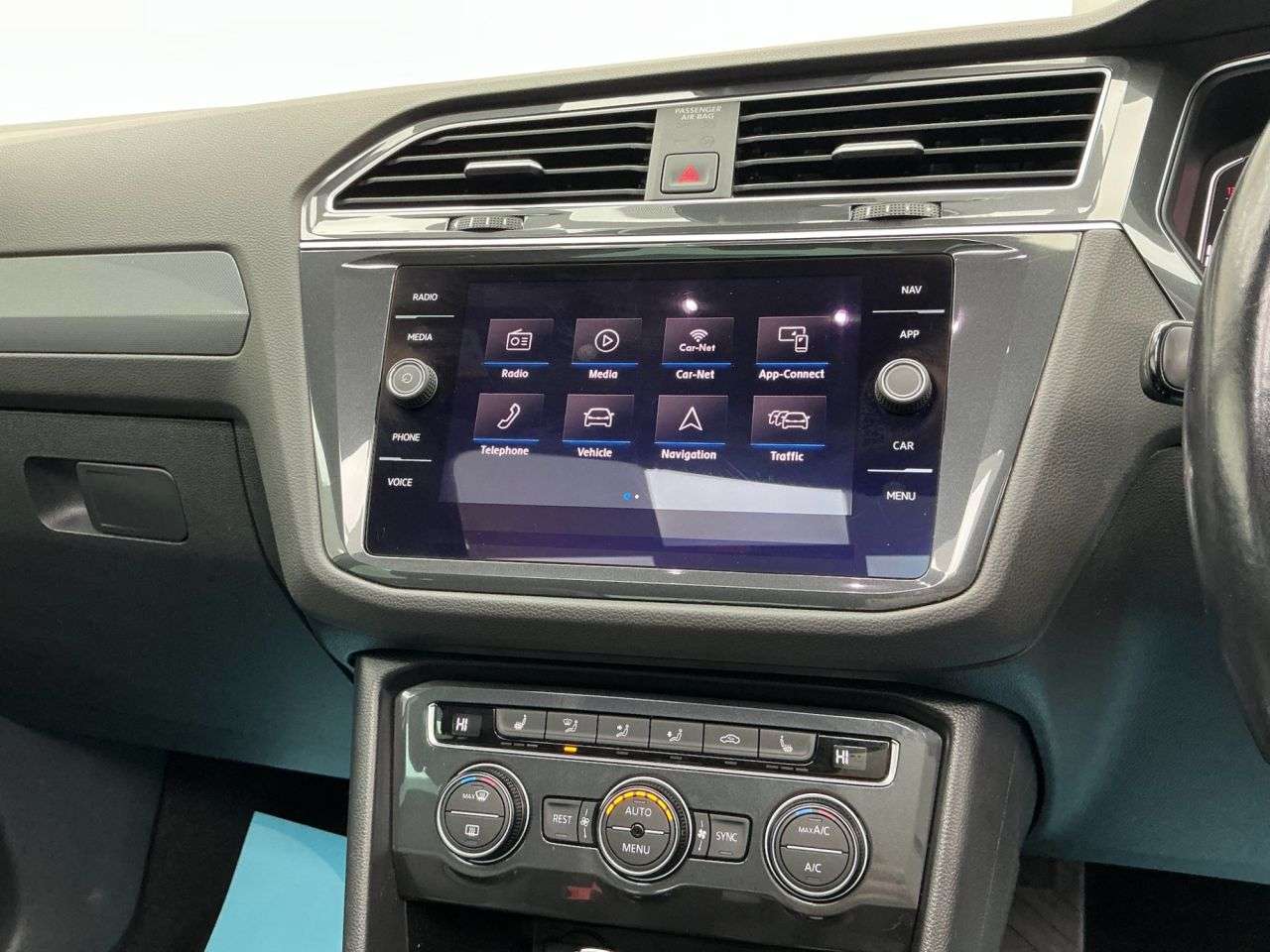 2020 VOLKSWAGEN TIGUAN 2020 VOLKSWAGEN TIGUAN
