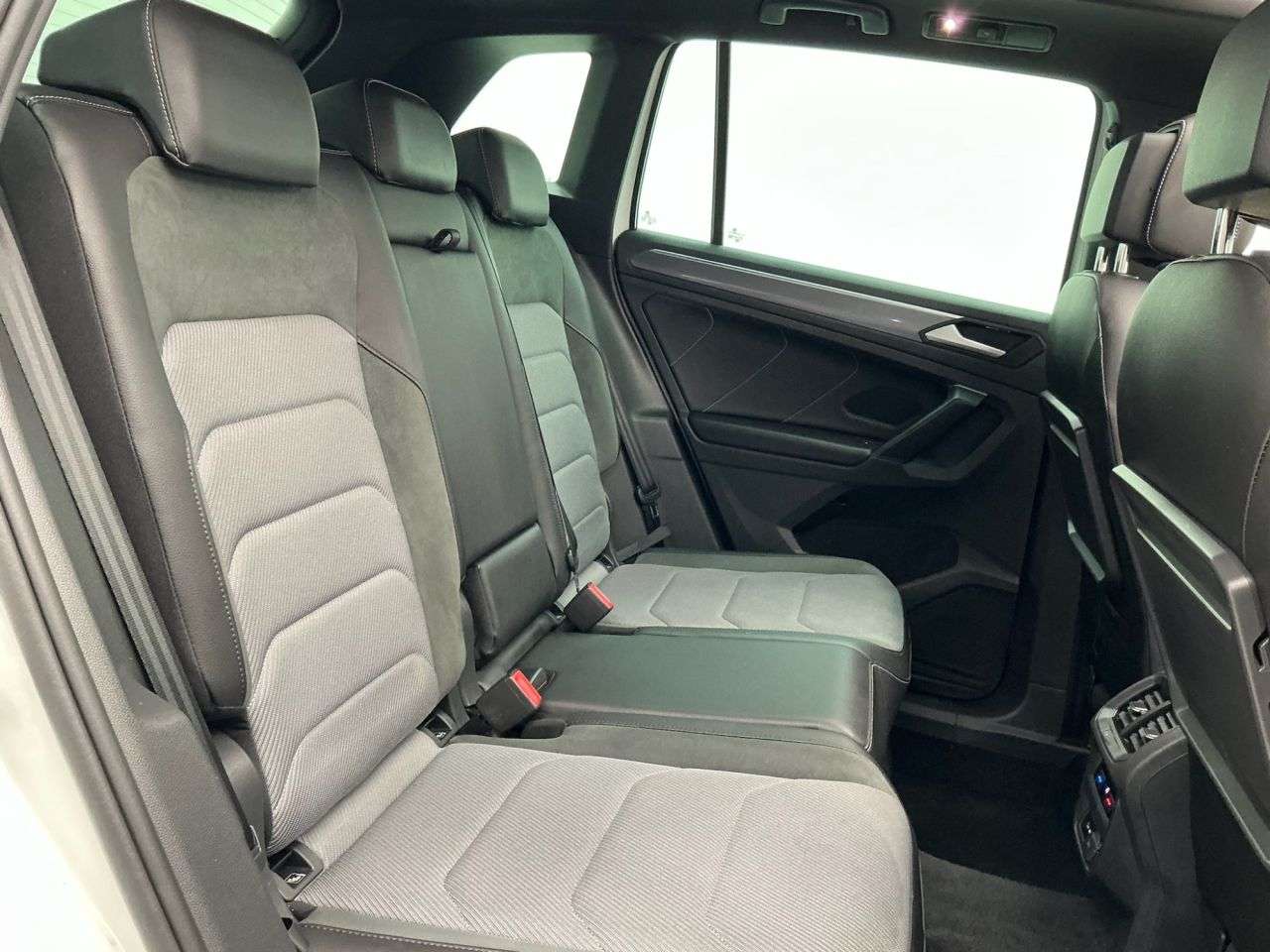 2020 VOLKSWAGEN TIGUAN 2020 VOLKSWAGEN TIGUAN