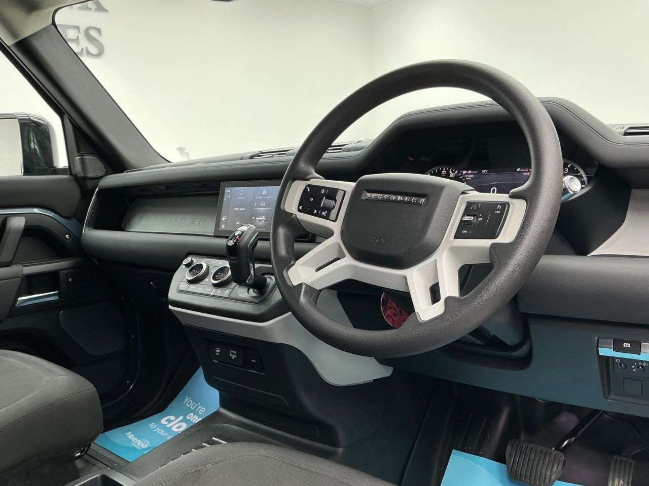 2021 LAND ROVER DEFENDER 90 2021 LAND ROVER DEFENDER 90