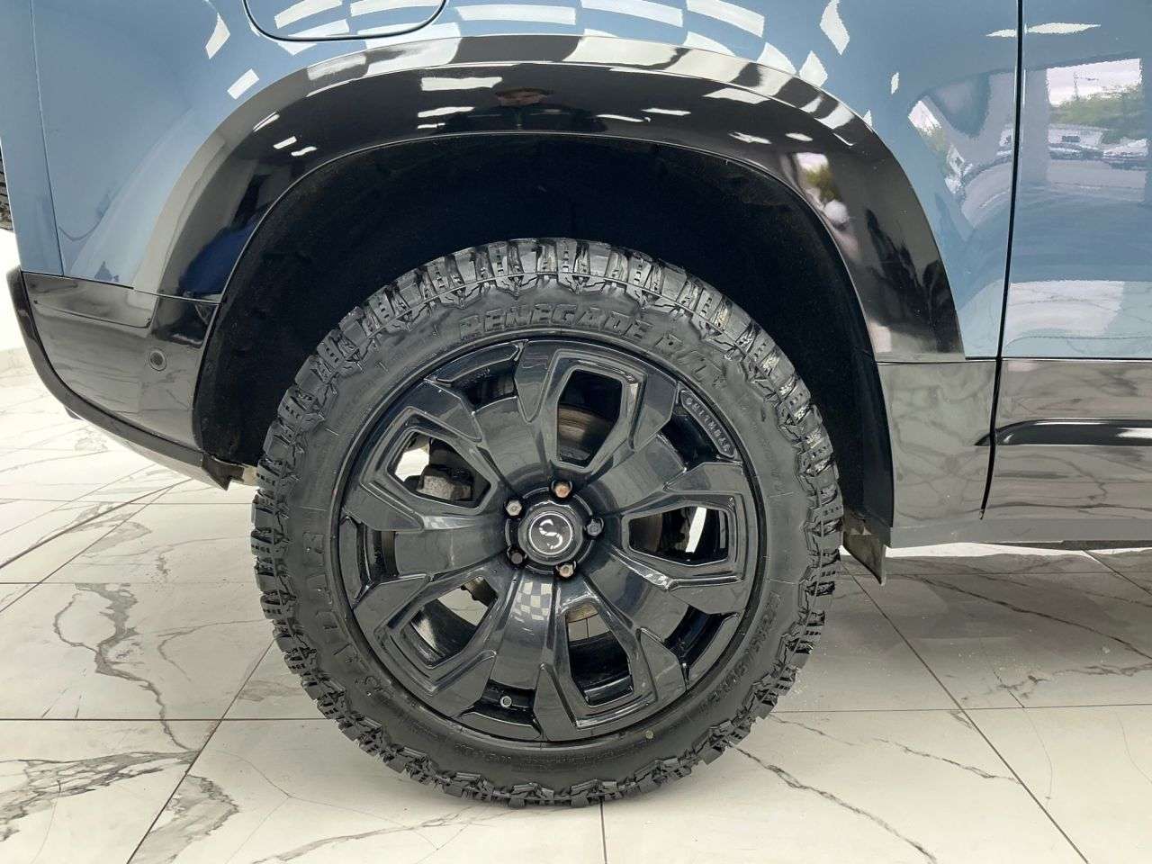 2021 LAND ROVER DEFENDER 90 2021 LAND ROVER DEFENDER 90