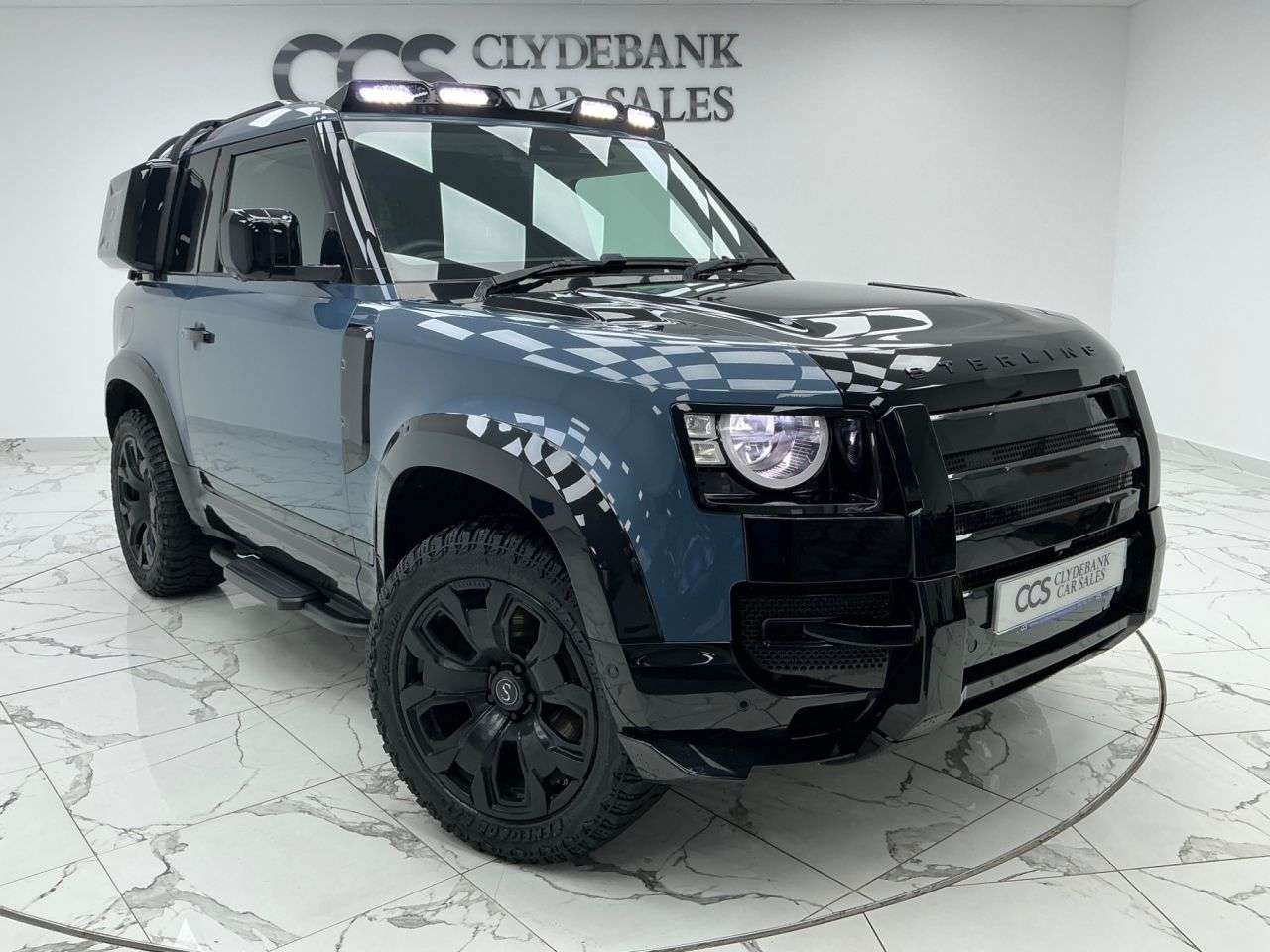 A 2021 LAND ROVER DEFENDER 90 3.0 D200 MHEV Hard Top SUV 3dr Diesel Auto 4WD SWB Euro 6 (s/s) (200 ps) 20 A 2021 LAND ROVER DEFENDER 90 3.0 D200 MHEV Hard Top SUV 3dr Diesel Auto 4WD SWB Euro 6 (s/s) (200 ps) 20