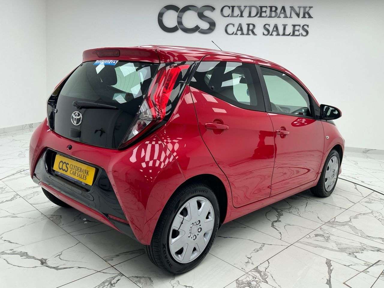 A 2019 TOYOTA AYGO 1.0 VVT-i x-play Hatchback 5dr Petrol Manual Euro 6 (71 ps) A 2019 TOYOTA AYGO 1.0 VVT-i x-play Hatchback 5dr Petrol Manual Euro 6 (71 ps)