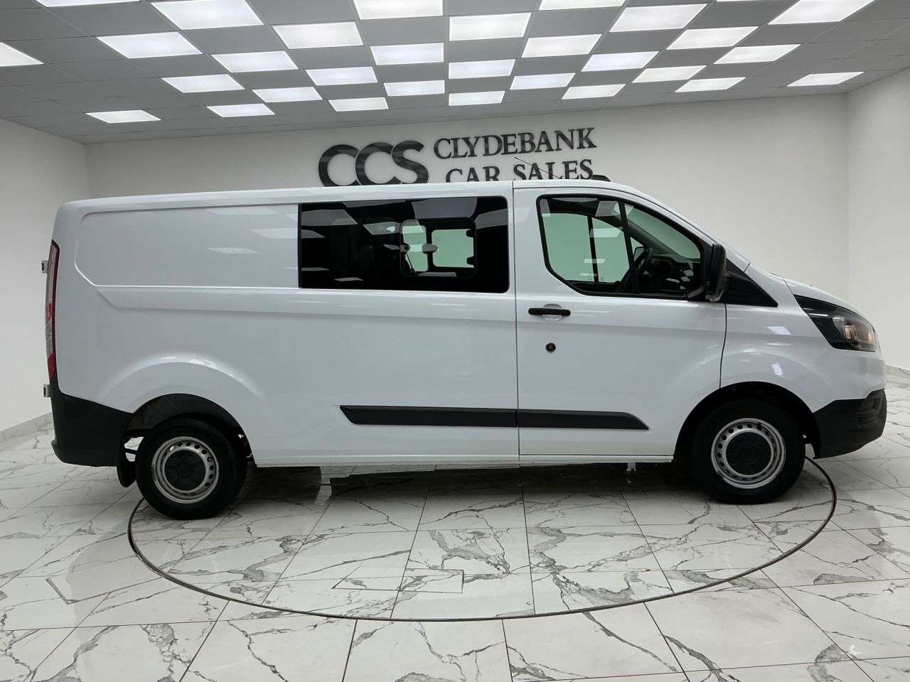 A 2022 FORD TRANSIT CUSTOM 2.0 300 EcoBlue Leader Crew Van Double Cab 5dr Diesel Manual L2 H1 Euro 6 ( A 2022 FORD TRANSIT CUSTOM 2.0 300 EcoBlue Leader Crew Van Double Cab 5dr Diesel Manual L2 H1 Euro 6 (