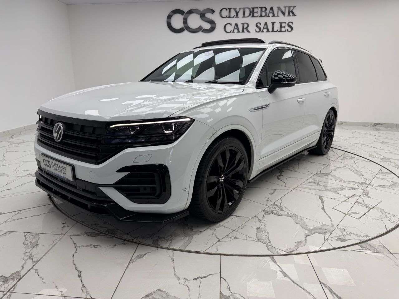 2021 VOLKSWAGEN TOUAREG 2021 VOLKSWAGEN TOUAREG