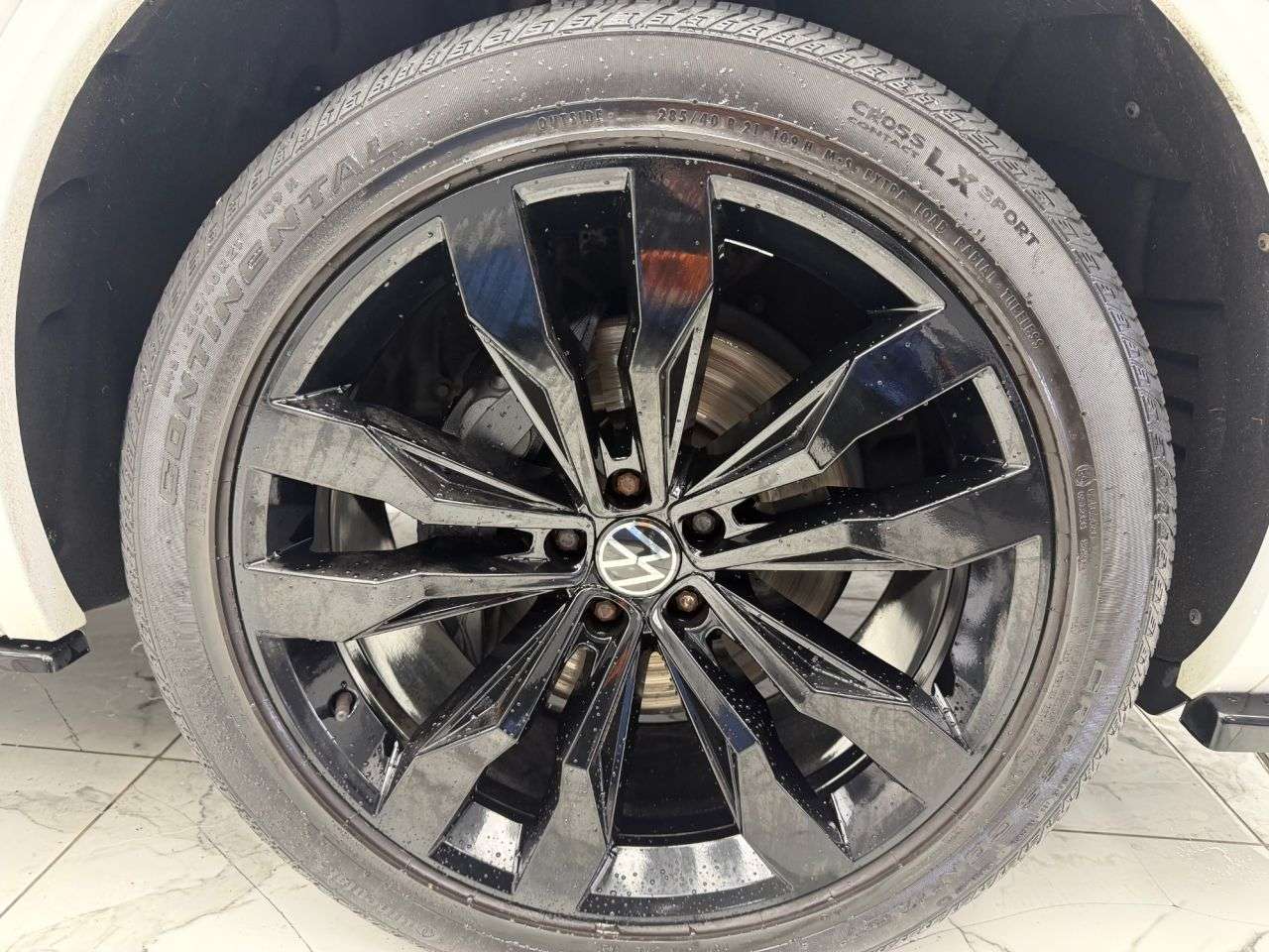 2021 VOLKSWAGEN TOUAREG 2021 VOLKSWAGEN TOUAREG