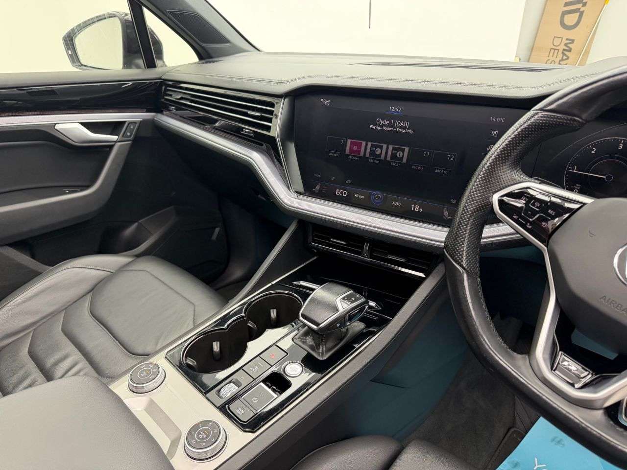 2021 VOLKSWAGEN TOUAREG 2021 VOLKSWAGEN TOUAREG