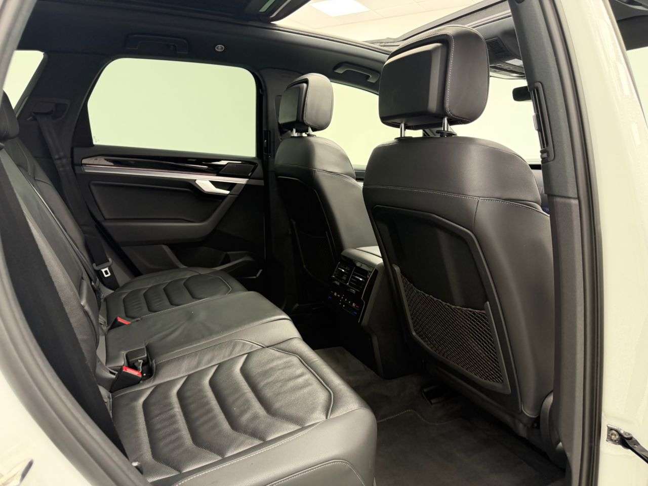 2021 VOLKSWAGEN TOUAREG 2021 VOLKSWAGEN TOUAREG