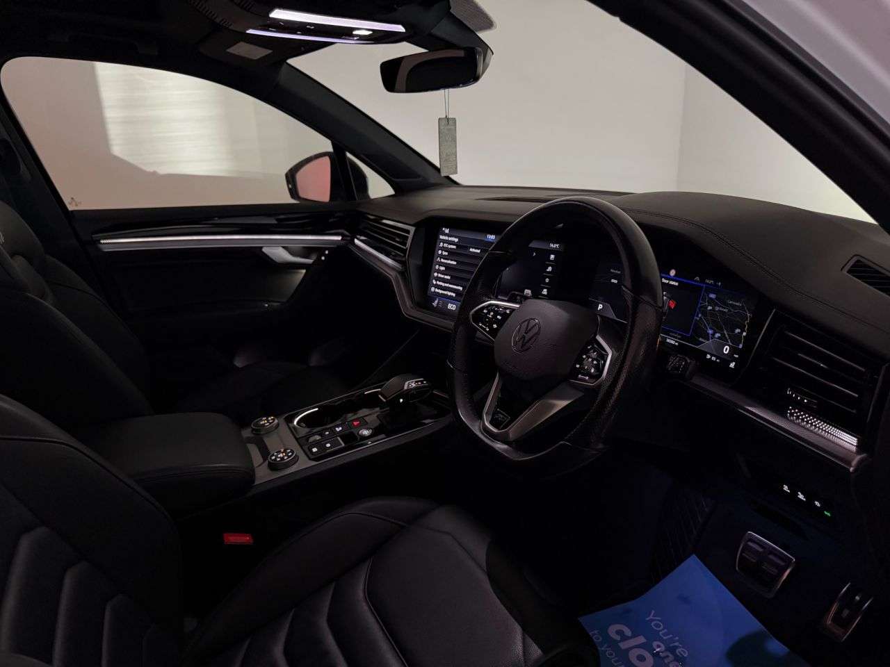 2021 VOLKSWAGEN TOUAREG 2021 VOLKSWAGEN TOUAREG