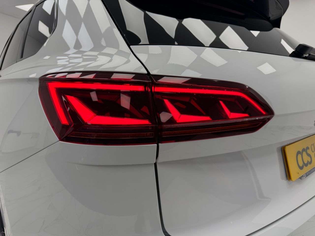 2021 VOLKSWAGEN TOUAREG 2021 VOLKSWAGEN TOUAREG