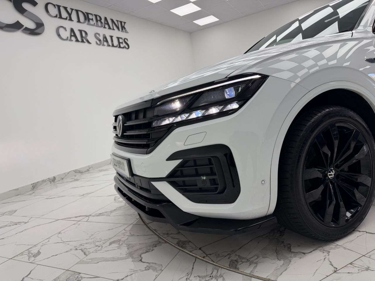 2021 VOLKSWAGEN TOUAREG 2021 VOLKSWAGEN TOUAREG