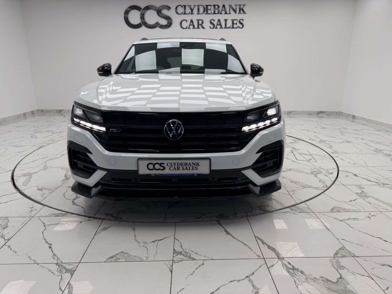 2021 VOLKSWAGEN TOUAREG 2021 VOLKSWAGEN TOUAREG