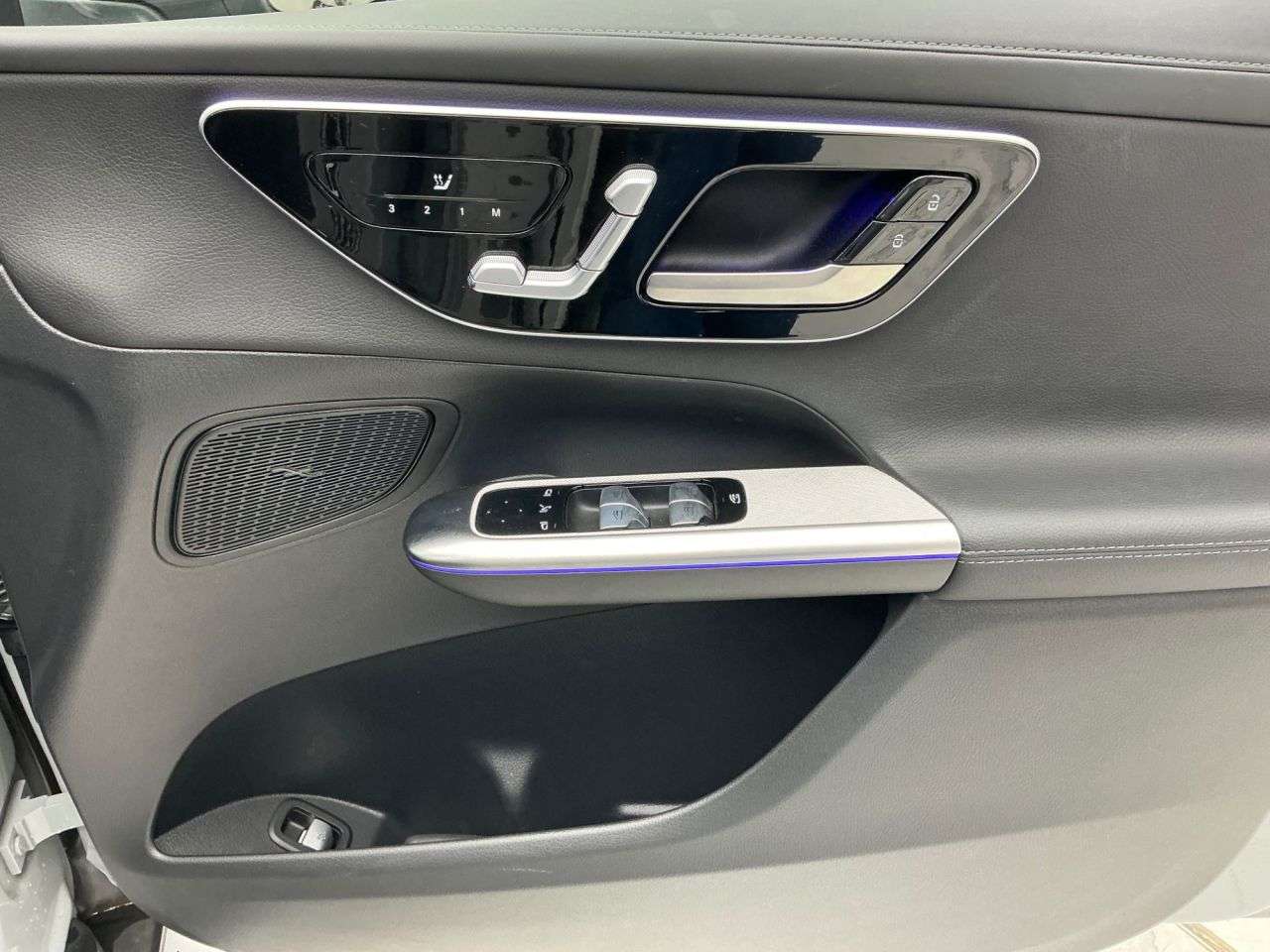2024 MERCEDES-BENZ GLC 2024 MERCEDES-BENZ GLC