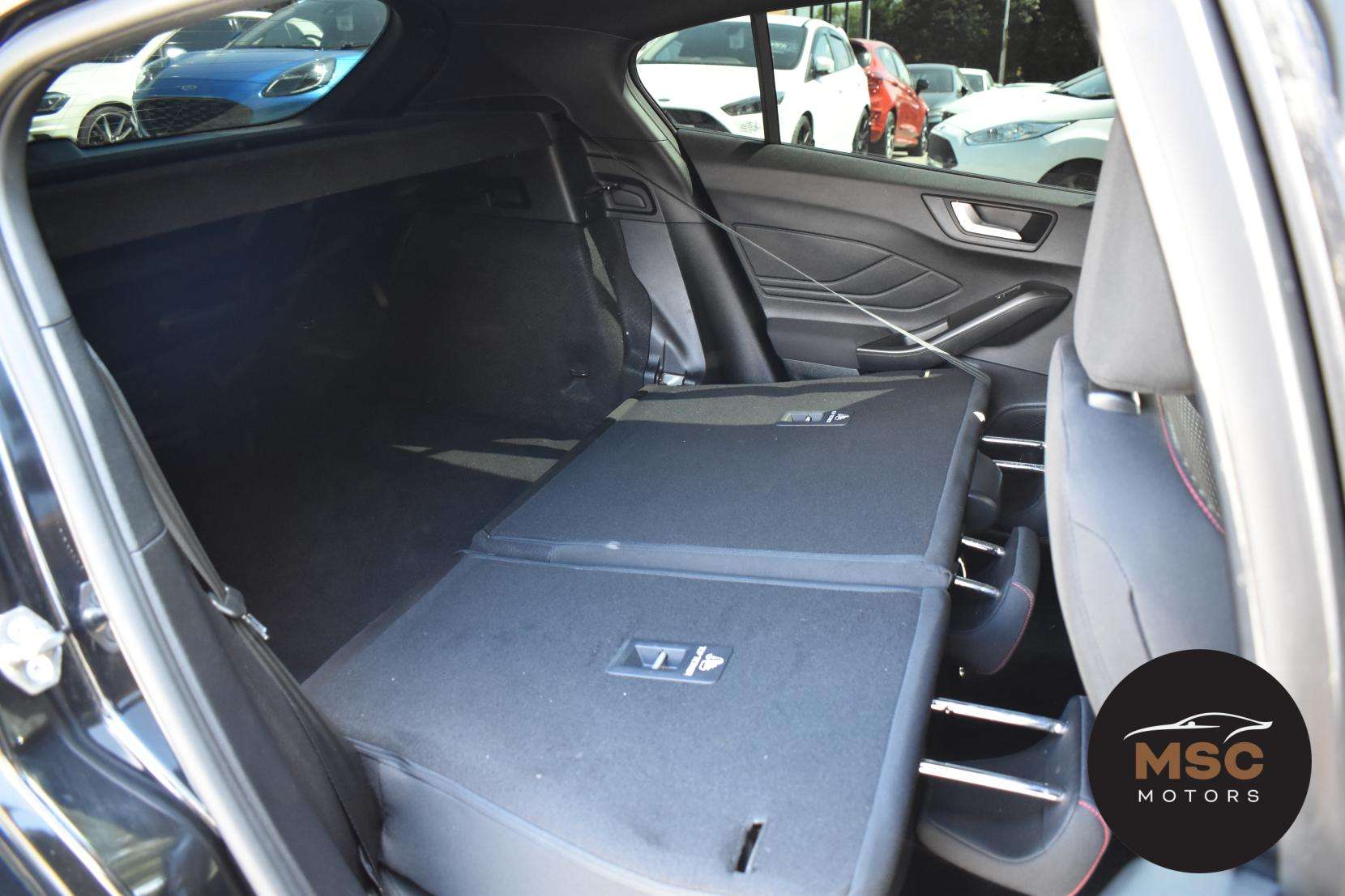 2024 FORD FOCUS 2024 FORD FOCUS