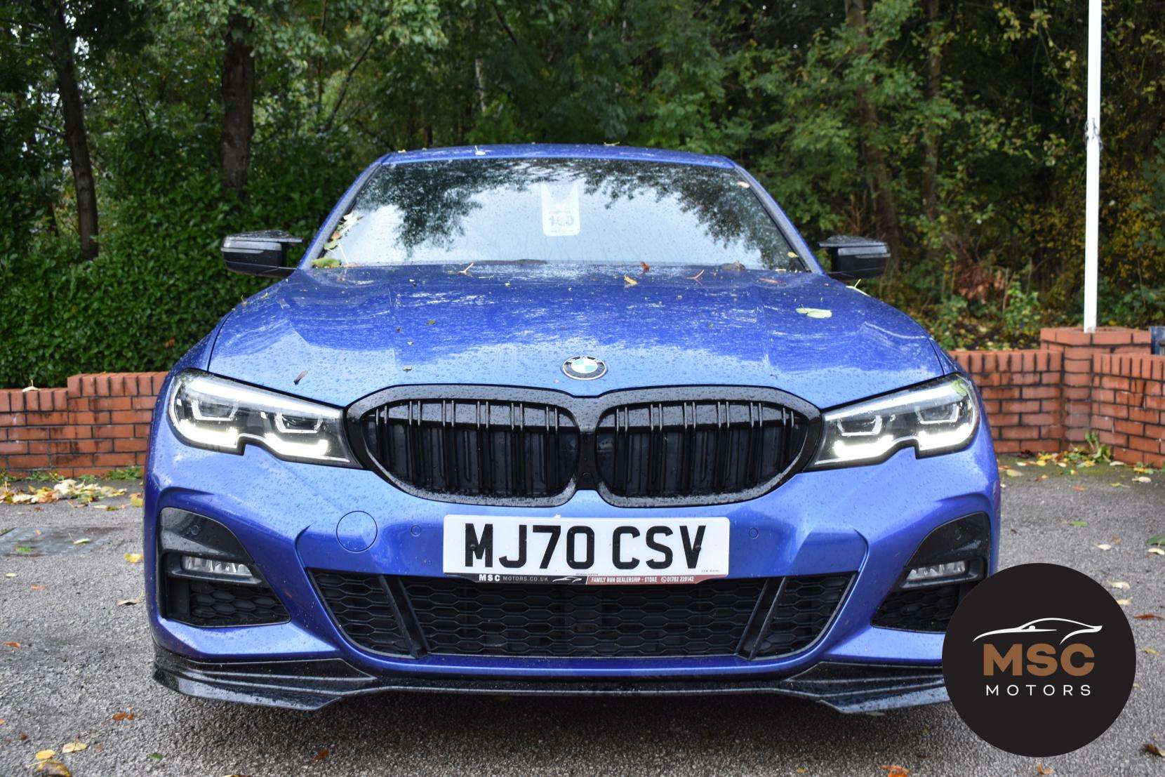 A 2020 BMW 3 SERIES 2.0 330e 12kWh M Sport Saloon 4dr Petrol Plug-in Hybrid Auto Euro 6 (s/s) (292 ps) A 2020 BMW 3 SERIES 2.0 330e 12kWh M Sport Saloon 4dr Petrol Plug-in Hybrid Auto Euro 6 (s/s) (292 ps)