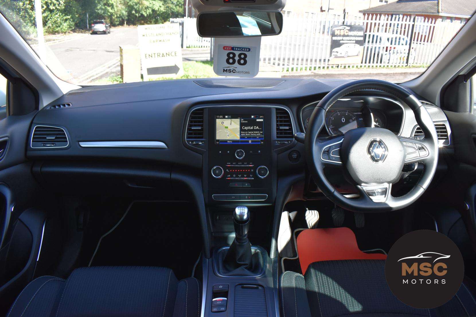 2019 RENAULT MEGANE 2019 RENAULT MEGANE