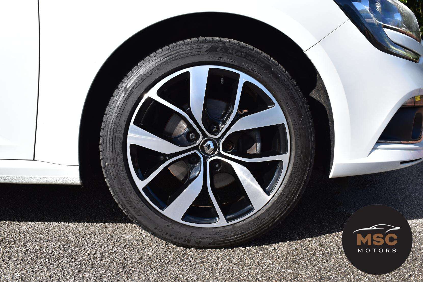2019 RENAULT MEGANE 2019 RENAULT MEGANE