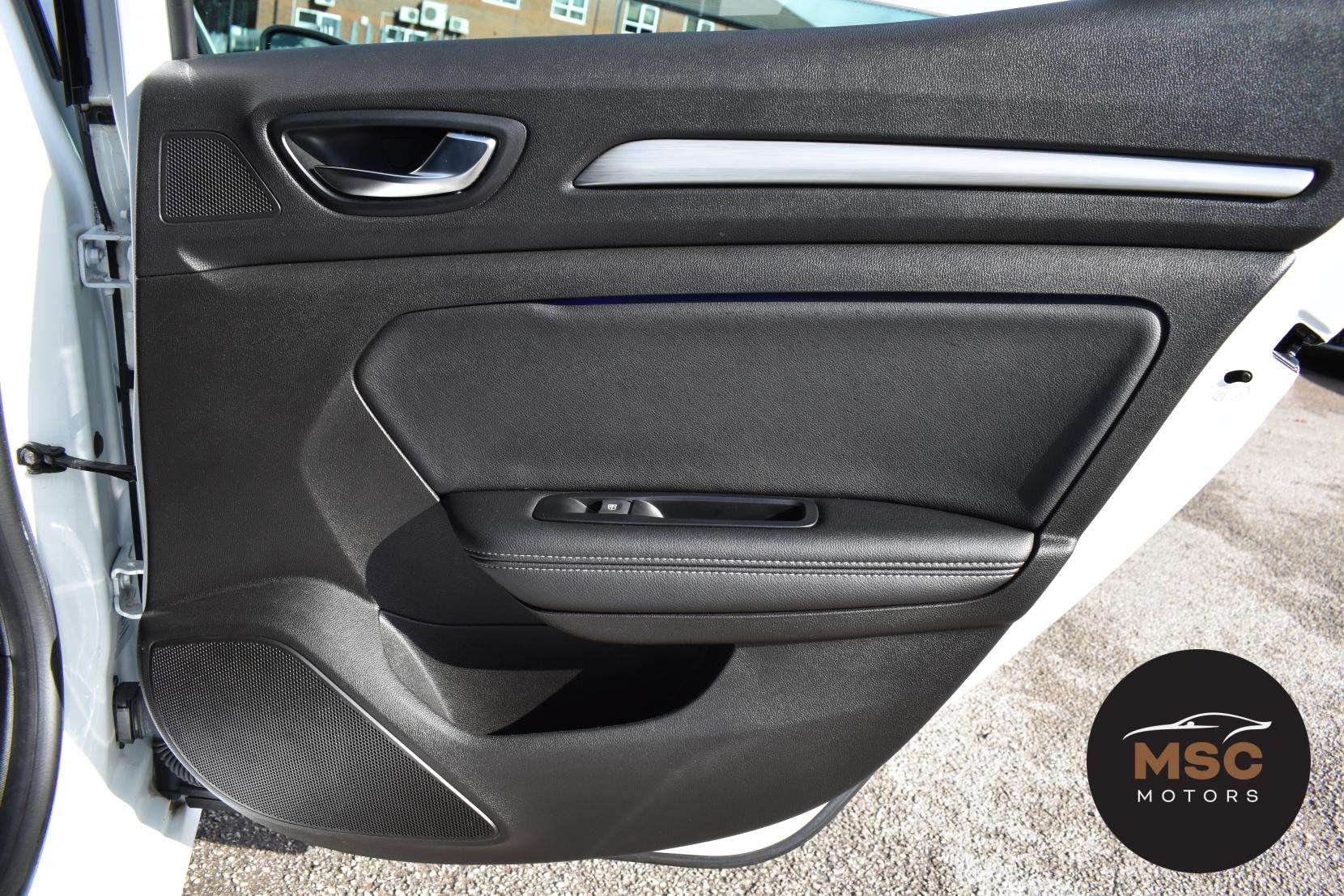 2019 RENAULT MEGANE 2019 RENAULT MEGANE
