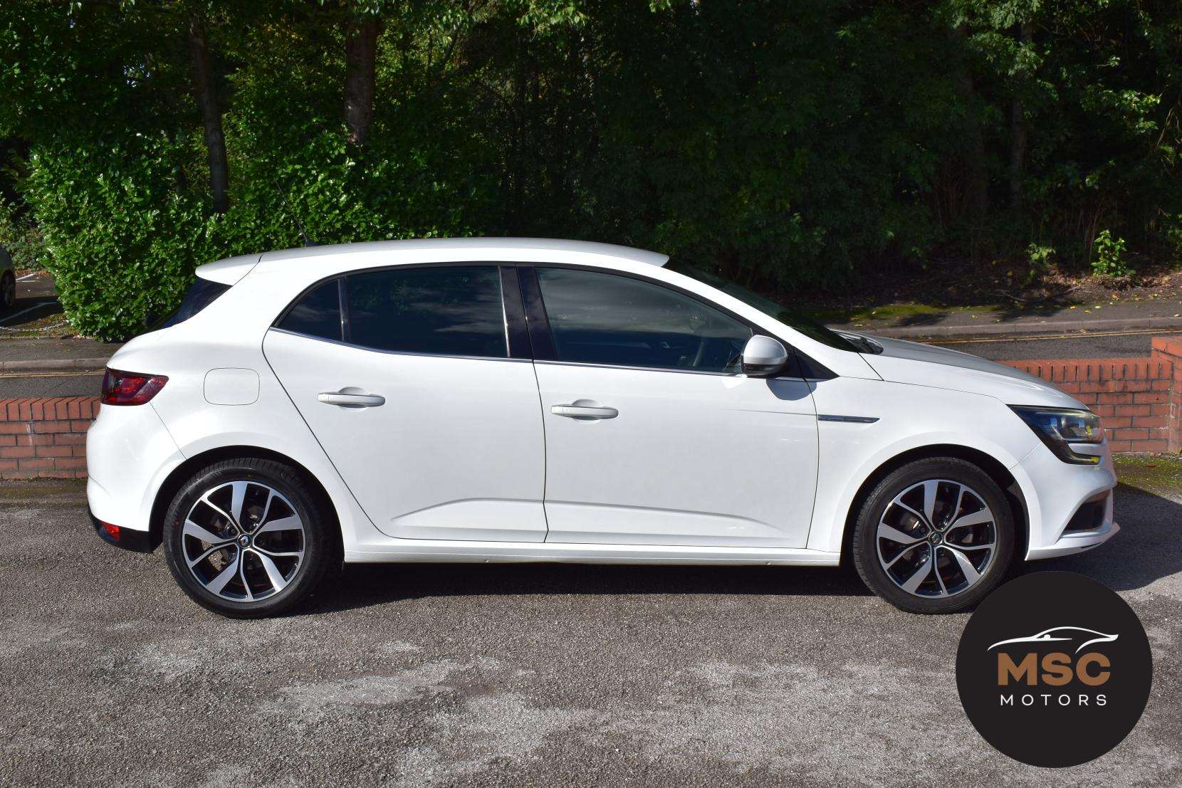 2019 RENAULT MEGANE 2019 RENAULT MEGANE