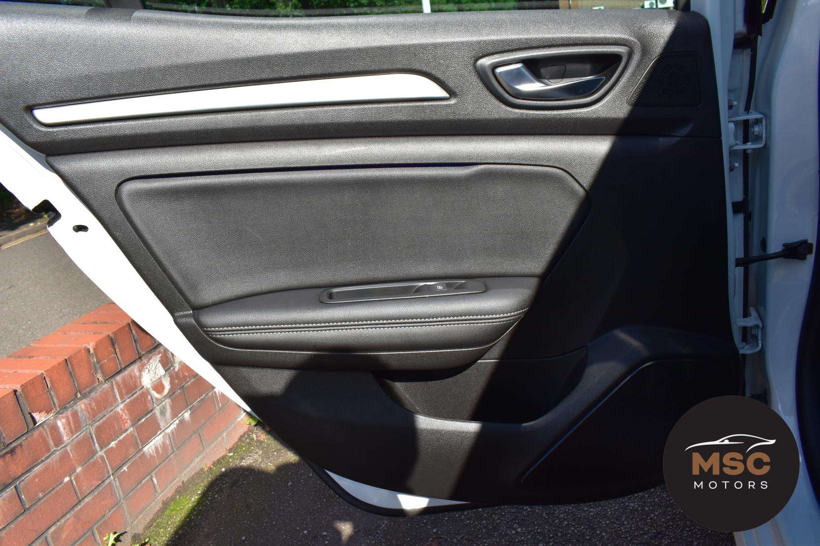 2019 RENAULT MEGANE 2019 RENAULT MEGANE