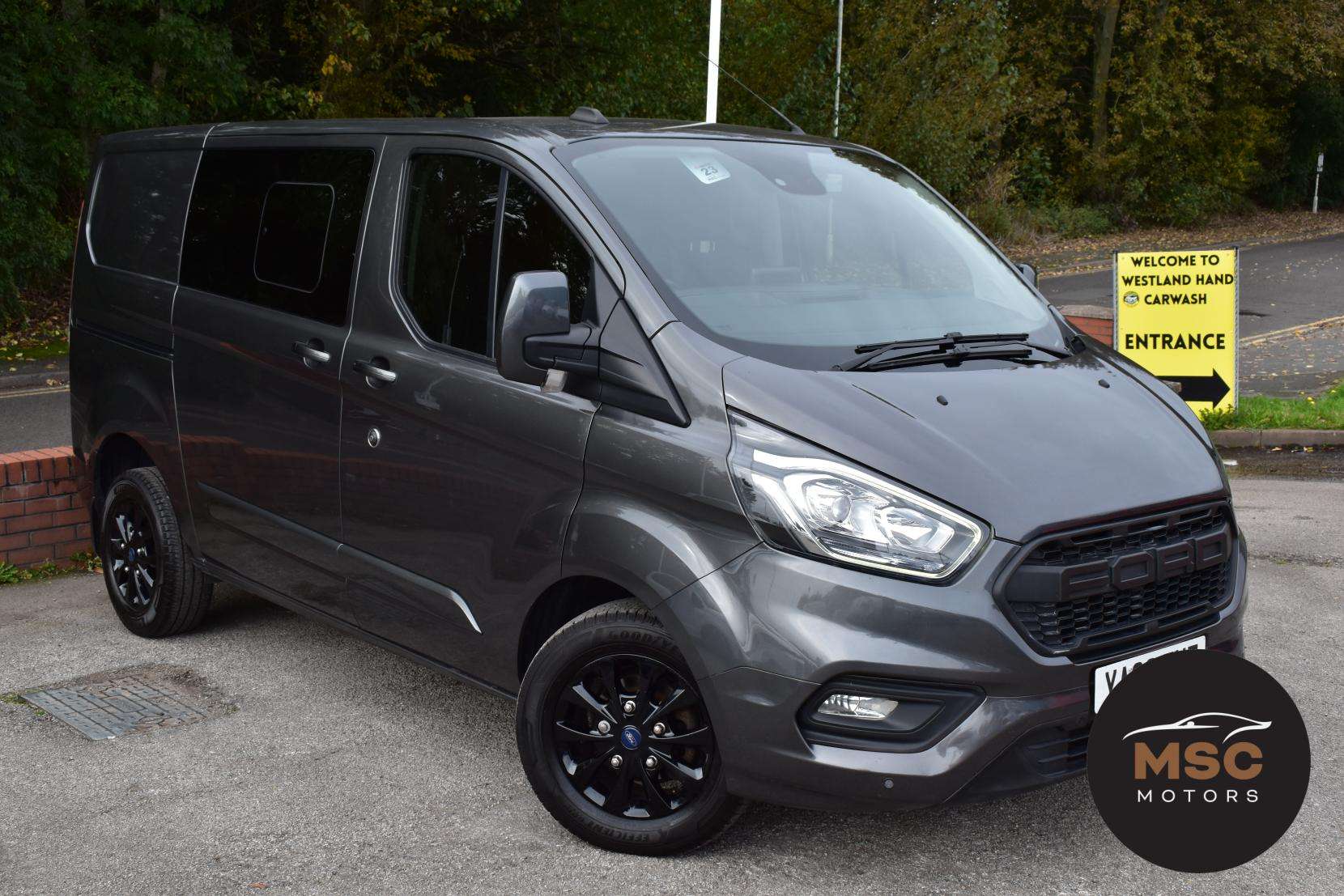 A 2019 FORD TRANSIT CUSTOM 2.0 300 EcoBlue Limited Crew Van Double Cab 5dr Diesel Auto L1 H1 Euro 6 (s/s) (6 Seat) (170 ps) A 2019 FORD TRANSIT CUSTOM 2.0 300 EcoBlue Limited Crew Van Double Cab 5dr Diesel Auto L1 H1 Euro 6 (s/s) (6 Seat) (170 ps)