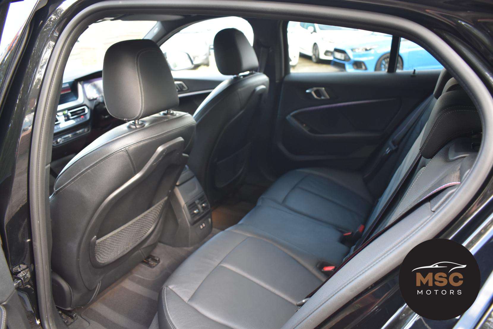 2021 BMW 1 SERIES 2021 BMW 1 SERIES