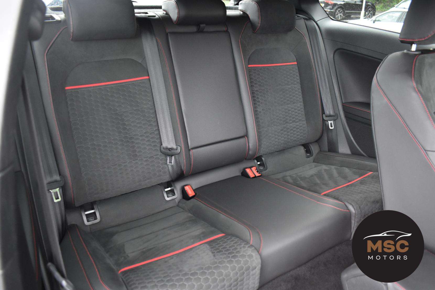 2017 VOLKSWAGEN GOLF 2017 VOLKSWAGEN GOLF