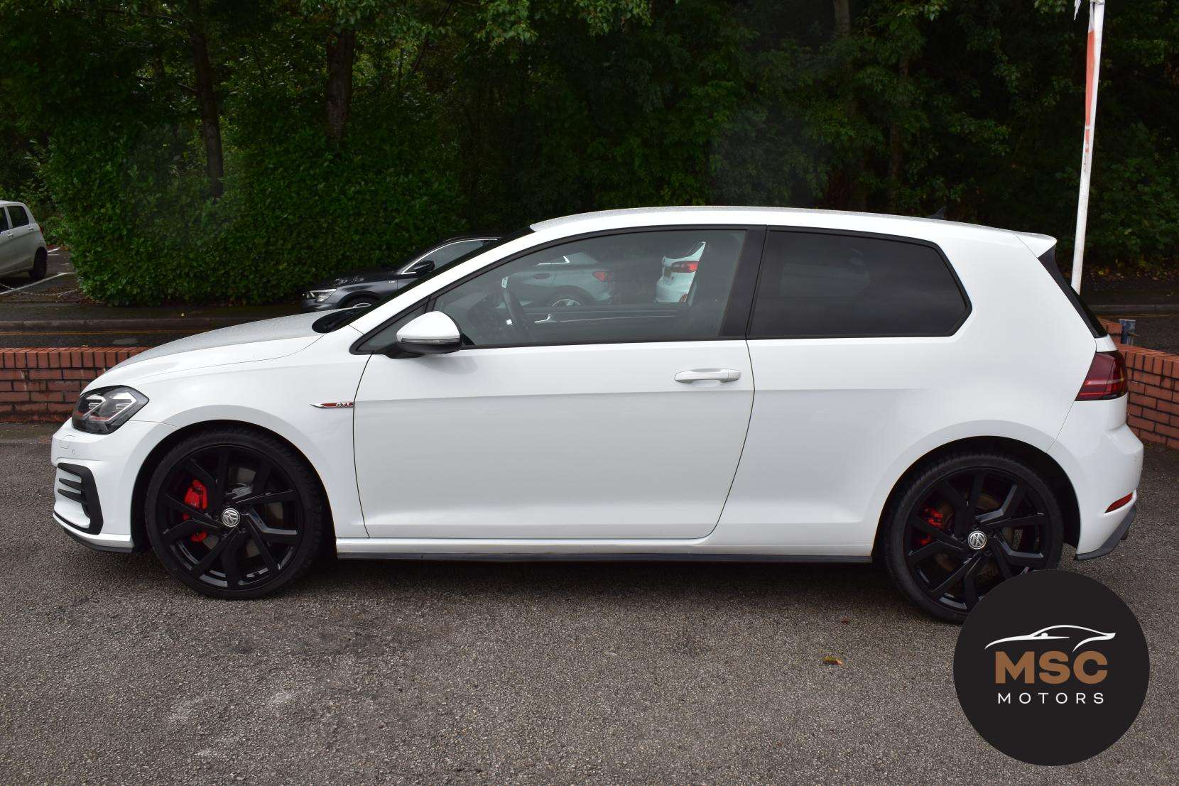 2017 VOLKSWAGEN GOLF 2017 VOLKSWAGEN GOLF