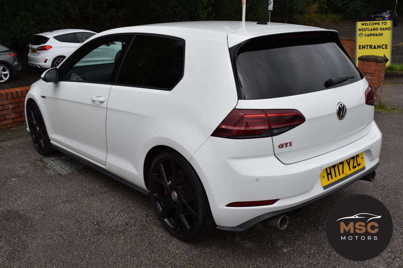 2017 VOLKSWAGEN GOLF 2017 VOLKSWAGEN GOLF