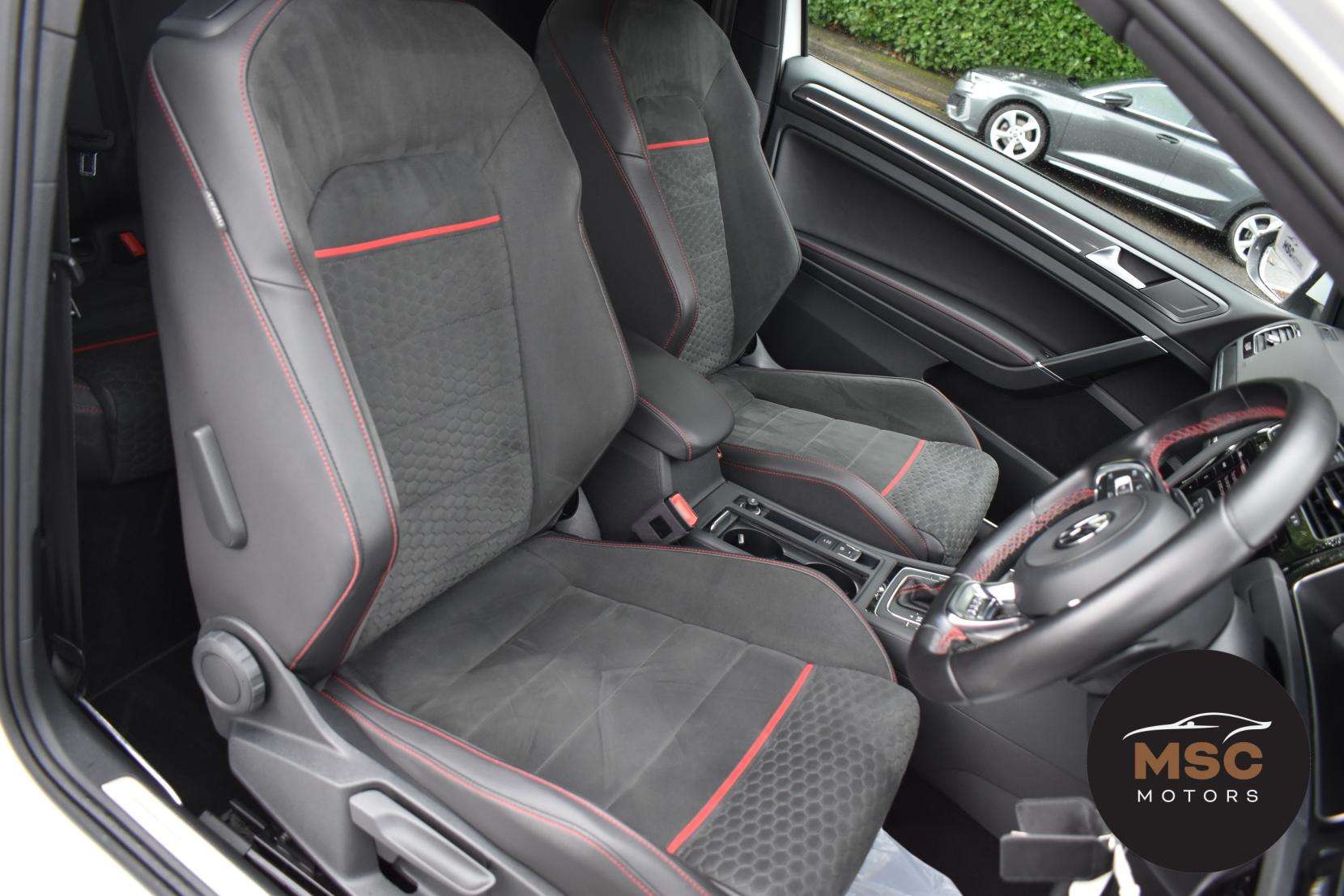 2017 VOLKSWAGEN GOLF 2017 VOLKSWAGEN GOLF