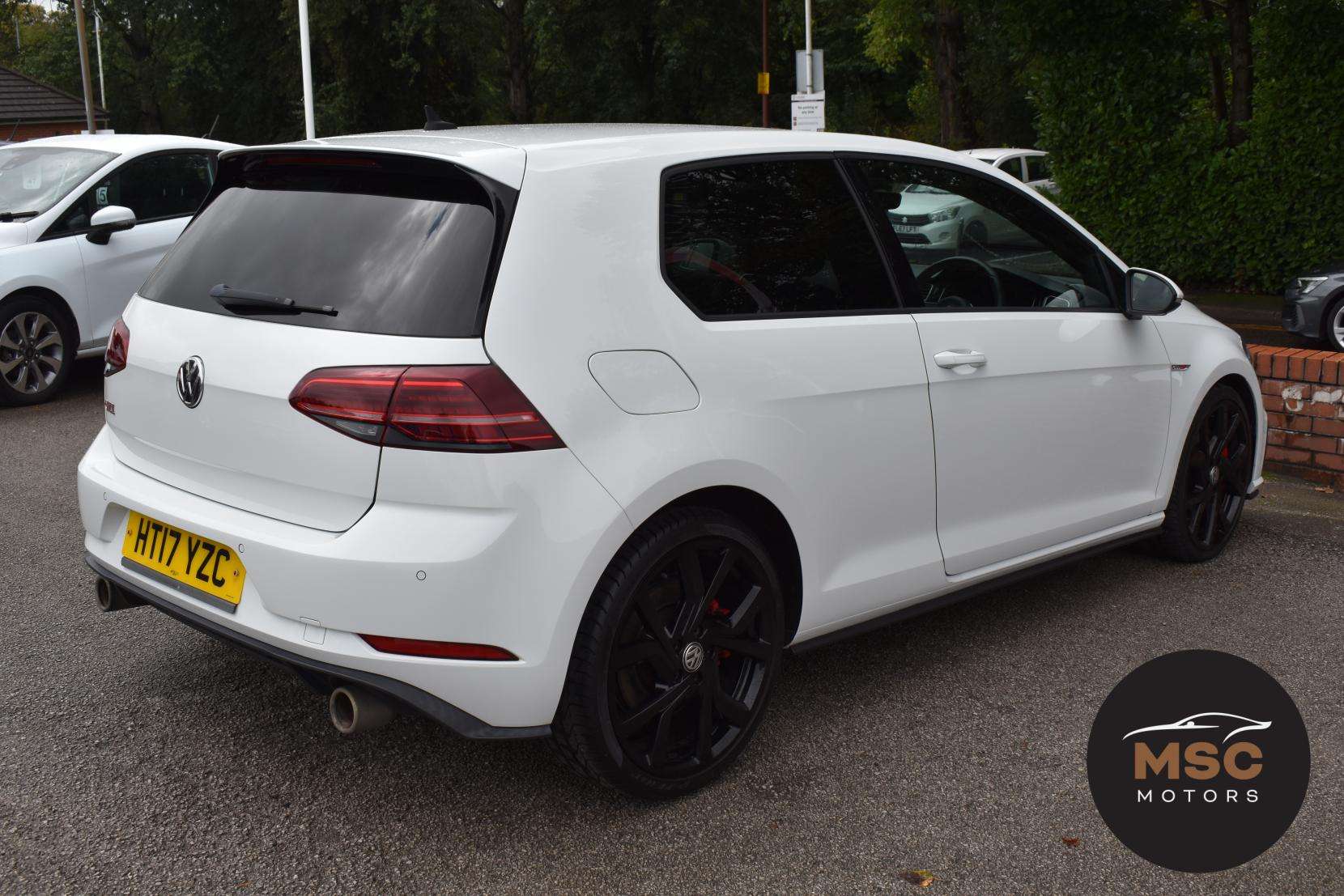 2017 VOLKSWAGEN GOLF 2017 VOLKSWAGEN GOLF