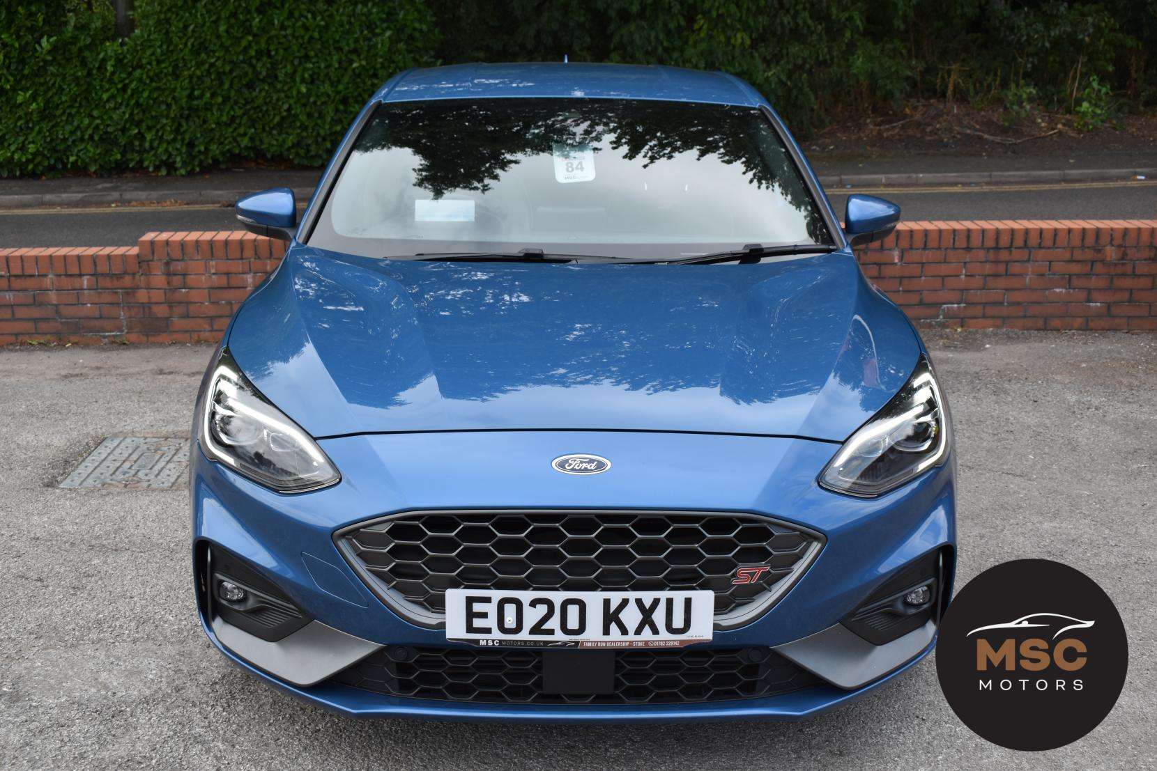 A 2020 FORD FOCUS 2.3T EcoBoost ST Hatchback 5dr Petrol Manual Euro 6 (s/s) (280 ps) A 2020 FORD FOCUS 2.3T EcoBoost ST Hatchback 5dr Petrol Manual Euro 6 (s/s) (280 ps)