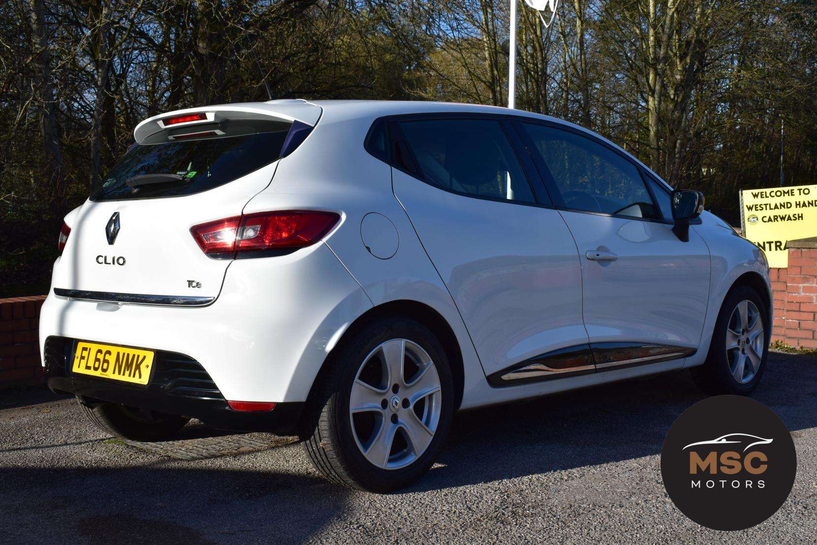 2016 RENAULT CLIO 2016 RENAULT CLIO