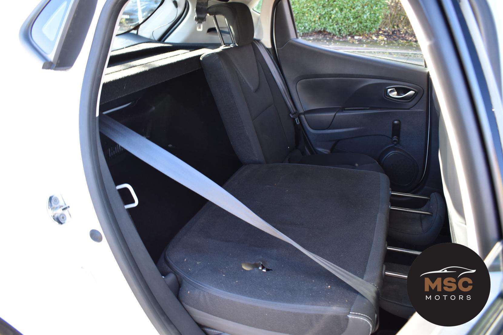 2016 RENAULT CLIO 2016 RENAULT CLIO