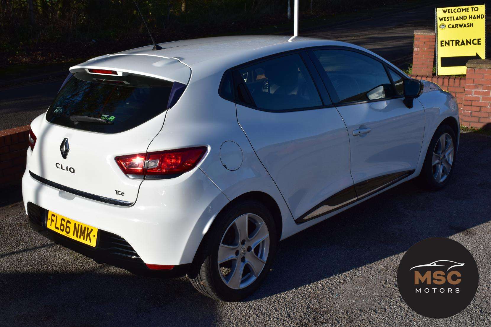 2016 RENAULT CLIO 2016 RENAULT CLIO