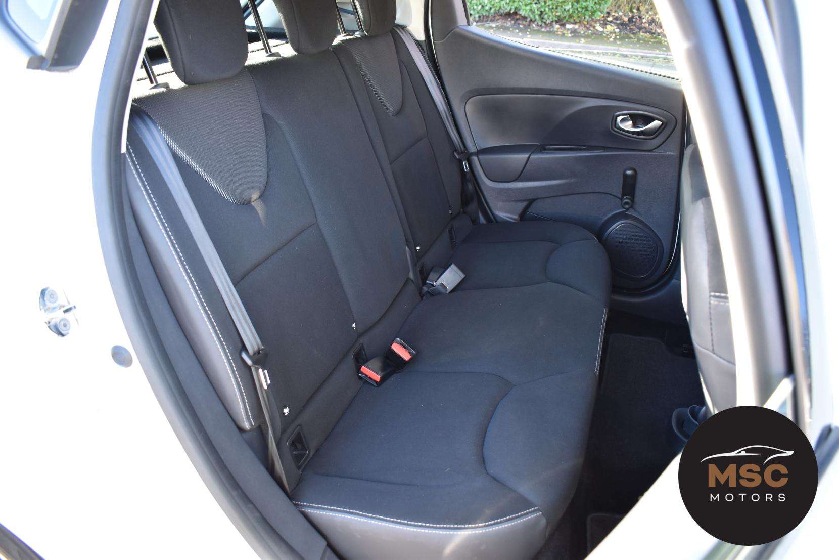 2016 RENAULT CLIO 2016 RENAULT CLIO