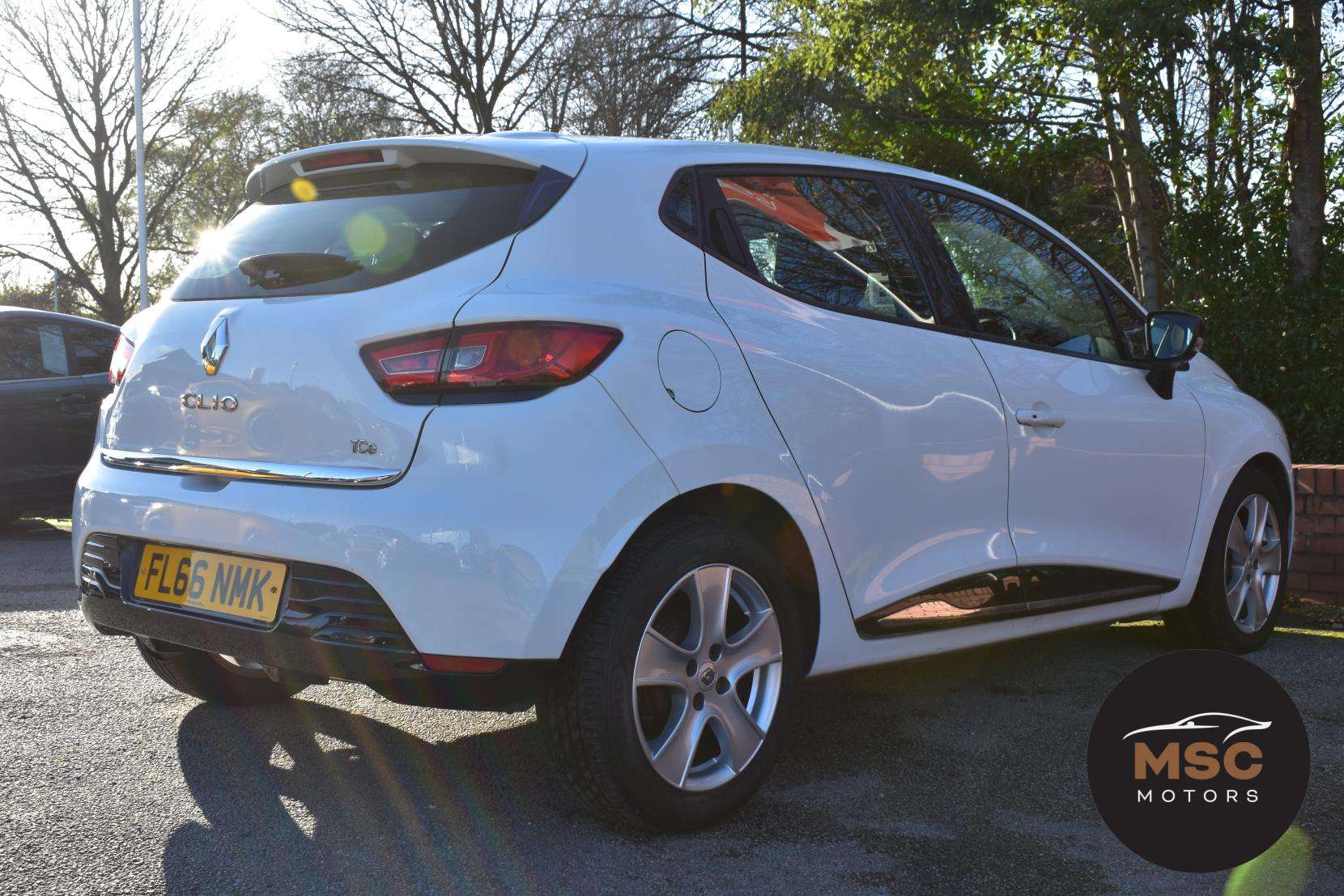 2016 RENAULT CLIO 2016 RENAULT CLIO