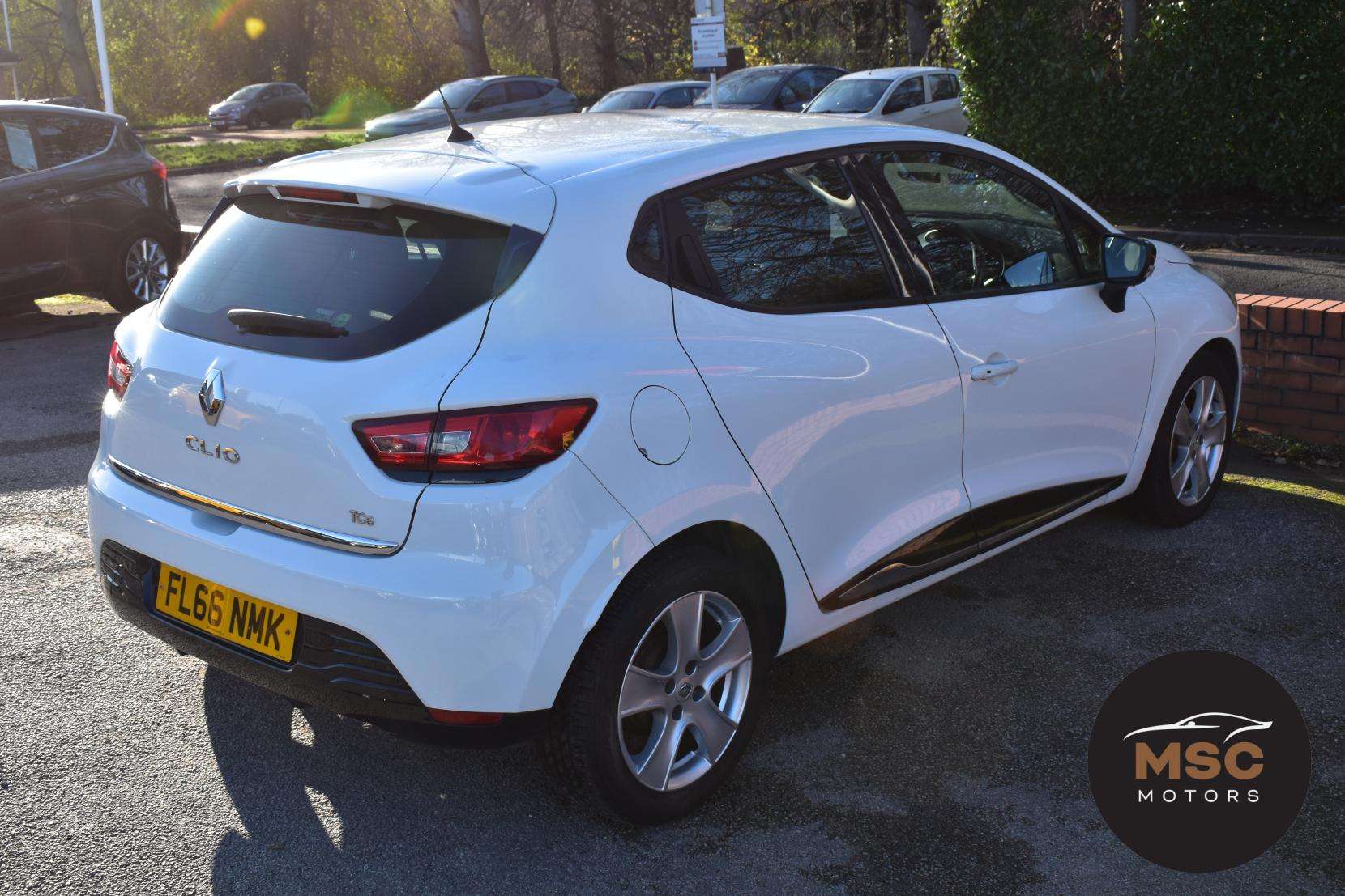 2016 RENAULT CLIO 2016 RENAULT CLIO